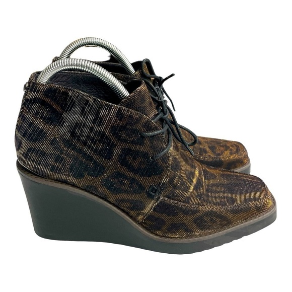 Donald J Pliner Dakota Ankle Boot Leopard Animal Gold Black Glitzy Bootie size 9 - Picture 3 of 13